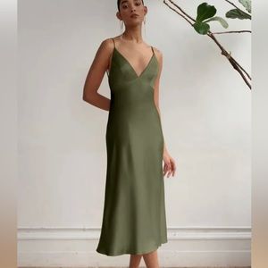 Jenny Yoo Bellini Olive Size 8